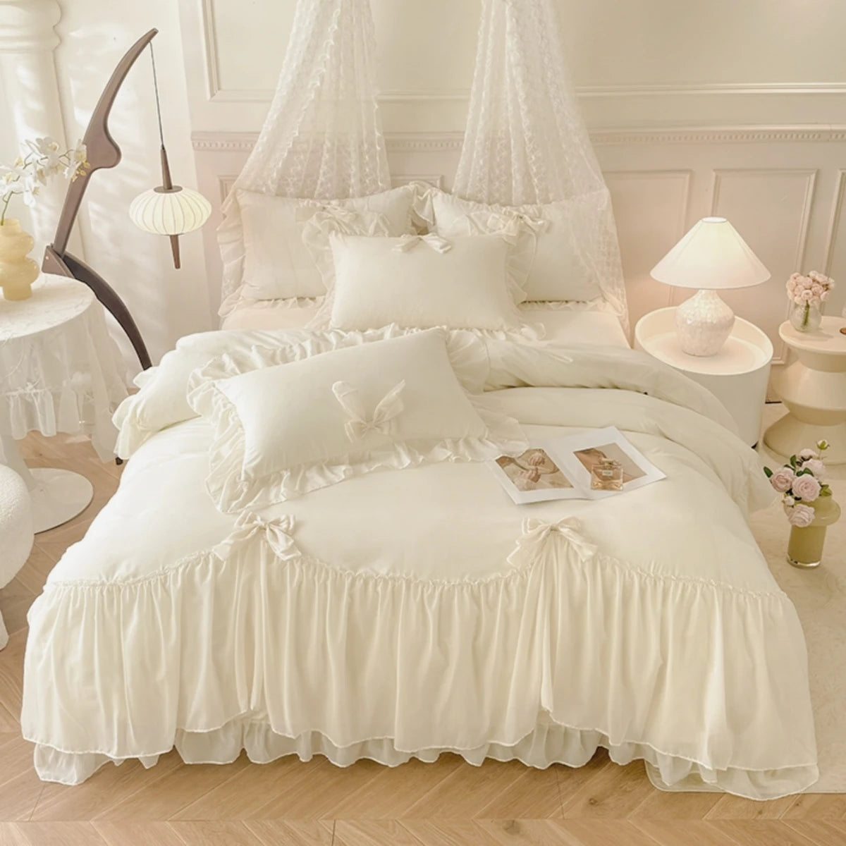 Cloud Ruffle – 3-Piece Duvet Cover Set (Ivory White)